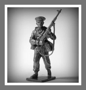 ⭐Estatuillas de soldados de la URSS de la Segunda Guerra Mundial miniaturas de juguete escala 54 mm 1/32 sin usar⭐ - Imagen 1 de 5