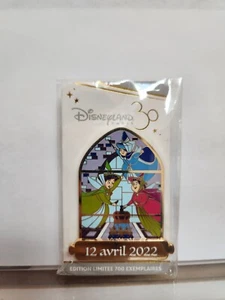 Disney Paris Disneyland Sleeping Beauty Castle Fairies Window LE 700 Pin - Picture 1 of 1