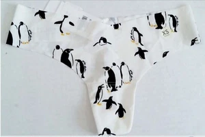 Gilly Hicks by Hollister Pinguin Print Tanga Höschen Größe XS (neu mit Etikett) - Bild 1 von 4