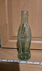 Vintage Coca-Cola Sodaflasche grüne Tönung Glas 6 Unzen abgefüllt in Texarkana, Texas - Bild 1 von 6