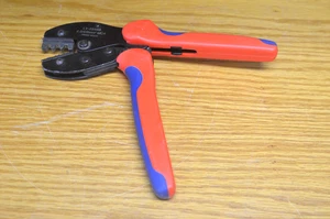 Herramienta de prensado IWISS Made LY-2546B 2,5/4 6 MM2 MC4 (6-I) - Imagen 1 de 7