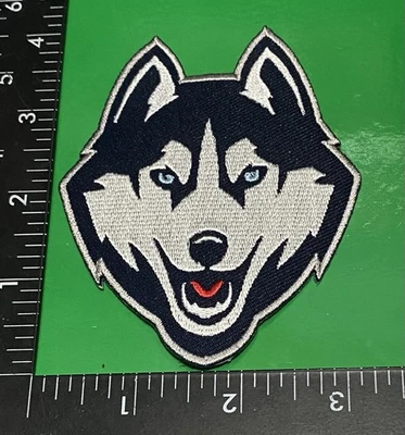 NCAA iron On Patch 🏀Connecticut Huskies☝️UCONN Unbranded L Black - Image 1 of 3