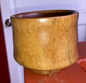 Ciotola in legno di noce di macadamia hawaiana con KINTSUGI ~ qualità da galleria e collezionista (521-9) - Foto 1 di 10