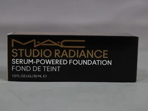 MAC Studio Radiance Serum-Powered Foundation NC20 30ml/1oz Neu - Bild 1 von 2