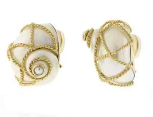 MAZ SHELL EARRINGS WITH GOLD ROPE - Picture 1 of 4