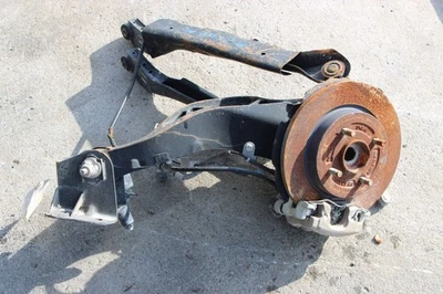 Conjunto de suspensión trasera Ford Ecosport 2018-2022 tracción trasera lado del pasajero Foto 1 de 4