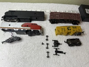 Lote de piezas de tren diversas - Imagen 1 de 12