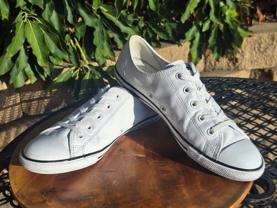 Women's CONVERSE 'All Star Dainty Leather' 9 US 40 EU Shoes  - Image 1 of 4