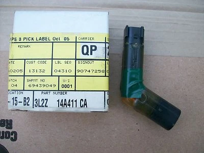 Проводка перемычки замка левой задней двери для Ford 2002 2003 Explorer Mercury Mountaineer  - Изображение 1 из 3