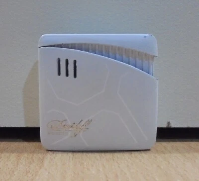 DAVIDOFF ENCENDEDOR DE METAL PUBLICITARIO CIGARRILLOS Foto 1 de 4