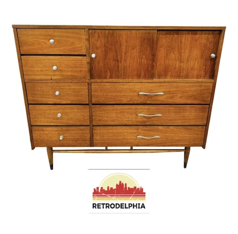 Mid-Century Modern Lane Acclaim Walnut Gentlemen’s Chest Cover