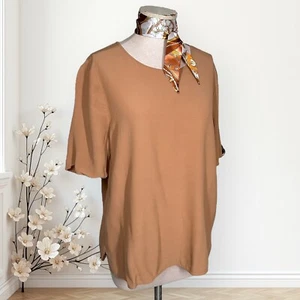 EILEEN FISHER Camel Brown T Shirt Blouse Viscose Keyhole Relaxed Classic Cozy M - Picture 1 of 9
