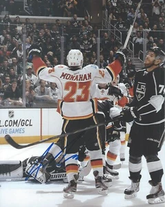 Sean Monahan Signed 8x10 Photo Calgary Flames Autographed COA K - Picture 1 of 1