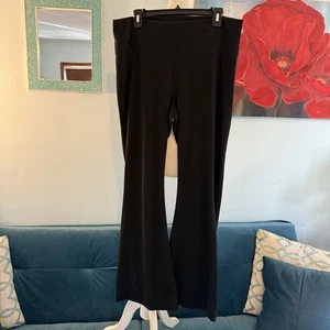 Fabletics High-Waisted Flare Black Yoga Legging Hose Gr. XXL 2XL - Bild 1 von 6