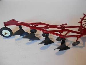 Vintage 1968 Ertl 1:16 Scale International 4 Bottom Semi-Mounted Plow #442, Used - Picture 1 of 14