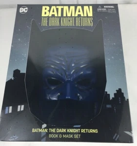 Batman: The Dark Knight Returns Buch & Maske Set DC Comics Frank Miller Neu im Karton - Bild 1 von 7
