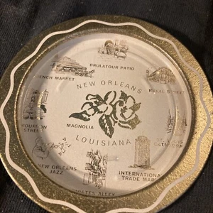 6 posavasos de bebida de recuerdo de hojalata MCM New Orleans dorado blanco - Imagen 1 de 6