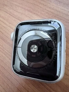 IWatch Series 5 - Photo 1 sur 2
