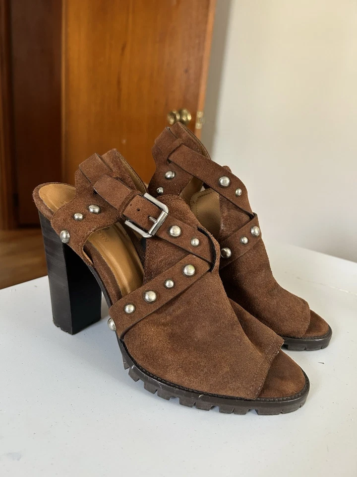 Salto Polo Ralph Lauren tamanho 9 couro marrom com tachas - originalmente $485! - Imagem 1 de 4