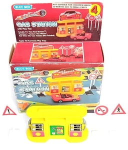 Blue Box Car Play Mat CAR GAS STATION BUILDING Road Burners 1:64 ~ Vintage 1974. - Picture 1 of 6