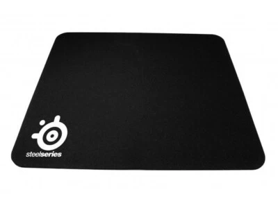 SteelSeries Gaming (63004) QcK Mouse Pad Medium Micro Woven Surface Black-UK - Image 1 of 3