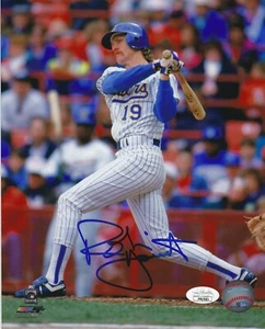 AUTOGRAPHED 8x10 ROBIN YOUNT Milwaukee Brewers Photo JSA COA - Picture 1 of 1