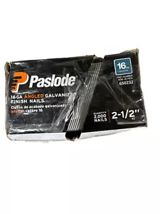 Paslode 2-1/2 in. x 16-Gauge 20 Galvanized Angled Nails (1500 per Box) - Picture 1 of 1