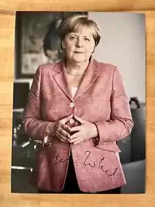 Angela Merkel 13x18 cm Signiertes Foto | Autogramm / Autograph - Bild 1 von 1