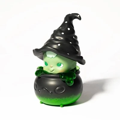 UNBOX DYLIE THE LITTLE WITCH Black Green Ver Resin Figure Sofubi Toy H11CM/4.4in - Image 1 of 4