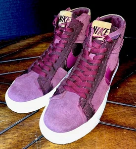 Nike SD Blazer Woman’s Burgundy Suede High Top Sneakers Size 7.5 - Picture 1 of 9