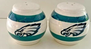 Philadelphia EAGLES NFL  Salt & Pepper Shakers Memory Company - Picture 1 of 2