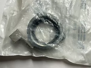 Sigma Electric 49383 ProConnex Zinc Die Cast Insulated Grounding Bushing 1 in. - Picture 1 of 2