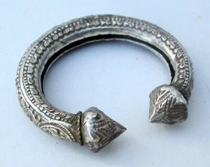 SUPER RARE! Antique Shan Hill Tribe Unisex Silver Adjustable Bracelet HANDMADE - Picture 1 of 3
