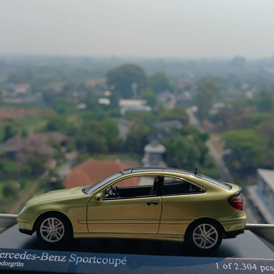 GREEN METALIC MERCEDES BENZ , MINICHAMPS 1/43, MERCEDES C-CLASS SPORT COUPE TOP - Image 1 of 4