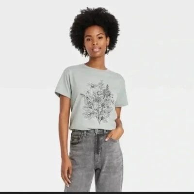 Camiseta gráfica floral manga corta para mujer Doe Target bondad - verde salvia 2XL Foto 1 de 4