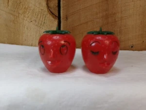 Vintage Mr. & Mrs. Strawberry Small Plastic Salt and Pepper Shakers - Picture 1 of 4