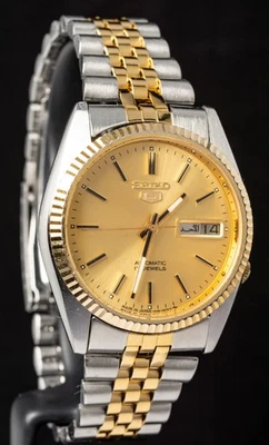 Seiko 5 (7009-3110) Fluted Bezel Two-Tone Men's Automatic Watch--Working - Image 1 of 4