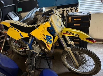 Suzuki rm250 1998 separando  - Imagem 1 de 2