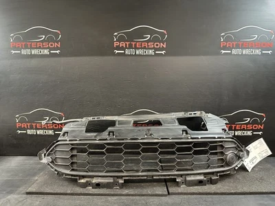 REJILLA CENTRAL SUPERIOR DELANTERA FIAT 124 SPIDER ABARTH 17-20 Foto 1 de 4