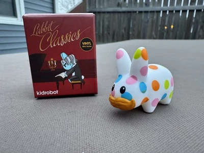 Kidrobot Frank Kozik Labbit Classics Polka Dots Mustache Vinyl Figure With Box - Image 1 of 4