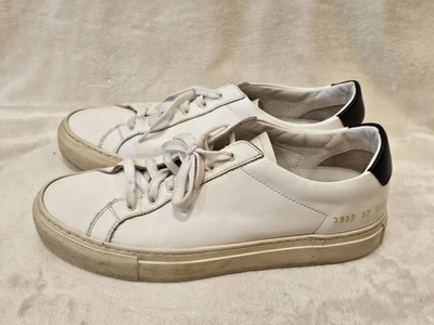 Mujer por Common Projects Zapatillas Aquiles Mujer Bajo Talla 37 6.5-7 Blanco Negro Leer  Foto 1 de 4