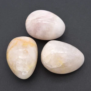 Rose Quartz 3x Tumbled Stones 25x35mm - Picture 1 of 2