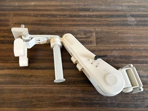 GCX WS-0001 Monitor Arm Maximum Load: 30 lbs/ 14 kg mounting adjustable - Afbeelding 1 van 3