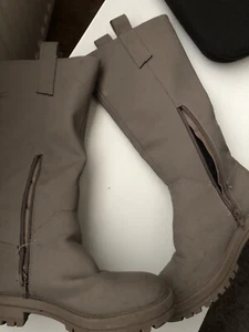 Girls High Boots - Grey - Size UK 1 / EU 33 - Picture 1 of 7