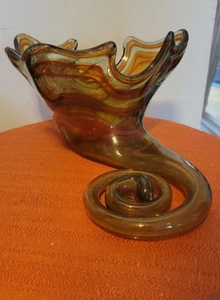 Centro de mesa de colección AMBER Swirl Art VIDRIO Cornicopia MCM - Imagen 1 de 7
