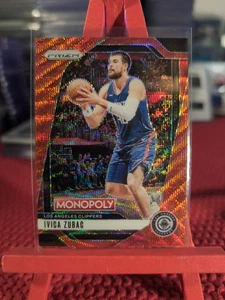 2024-25 NBA Prizm Monopoly Ivica Zubac Red Wave Prizm Parallel #21 Clippers - Bild 1 von 6