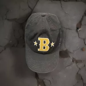 Cappello da baseball regolabile logo B Star nero e giallo in pelle strapback - Foto 1 di 4