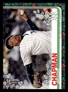 2019 Topps Walmart Holiday #HW161 Aroldis Chapman - Picture 1 of 2