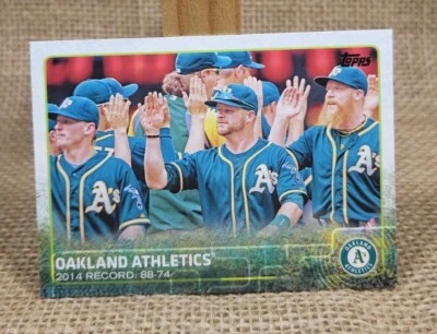 2015 Topps Series 1 Oakland Athletics Baseball Card #33 A's A3 - Image 1 of 2