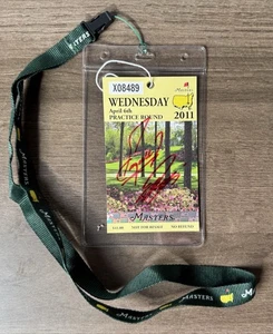 2011 signiertes MASTERS Abzeichen / Ticket Mittwoch Übungsrunde Augusta National - Bild 1 von 3